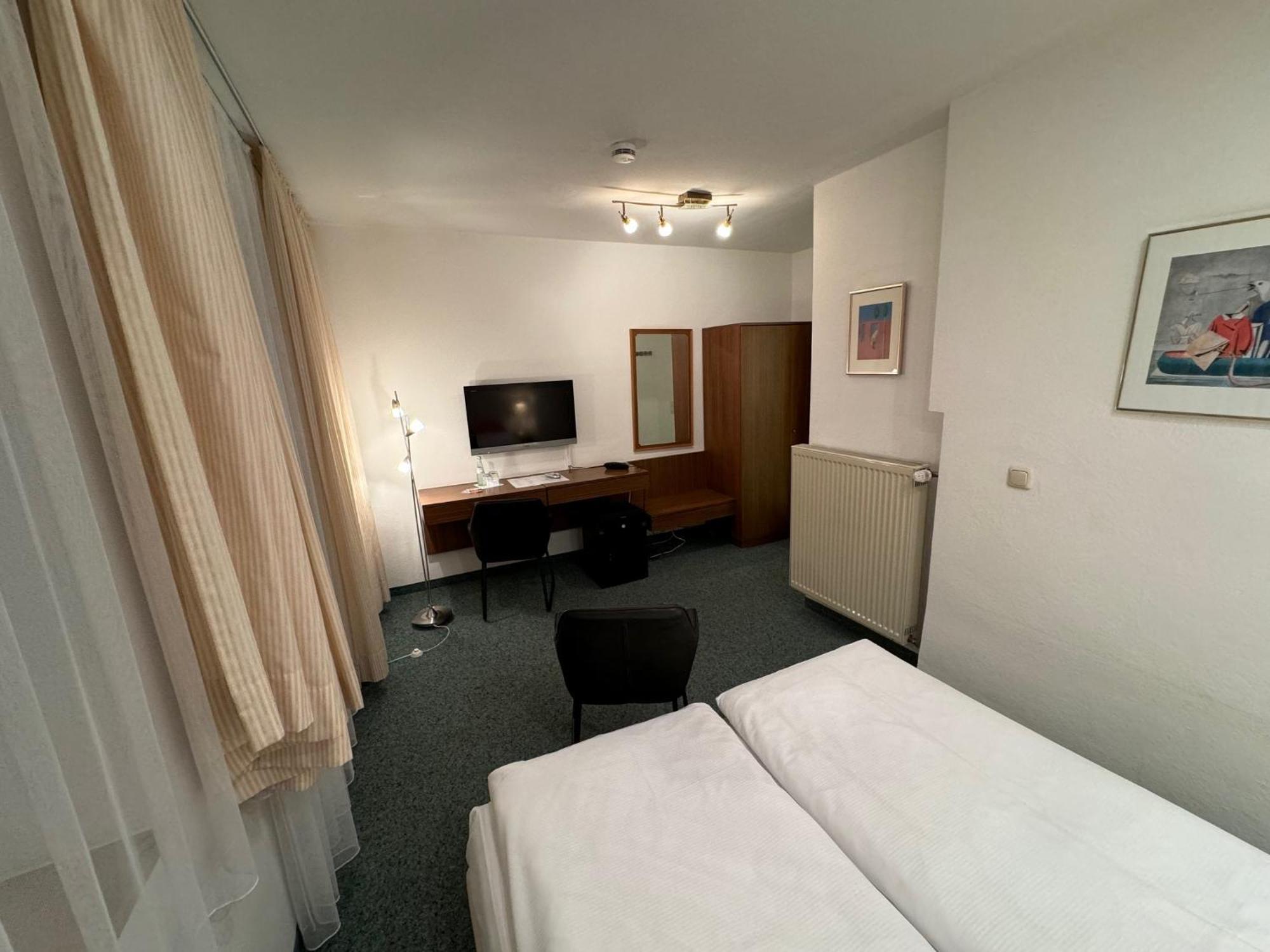 Hotel Occam Мюнхен Экстерьер фото
